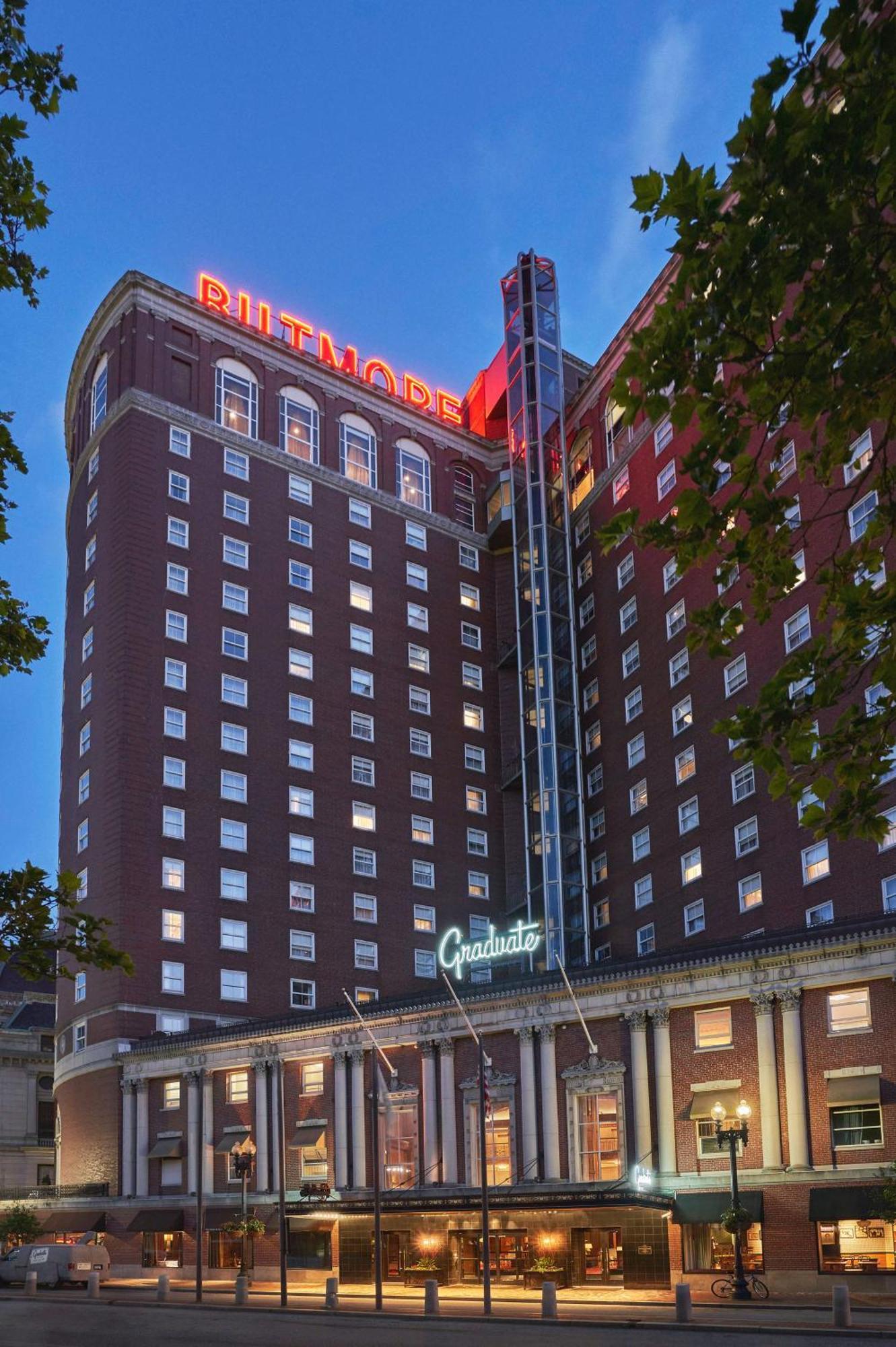 Graduate By Hilton Providence Hotel Bagian luar foto