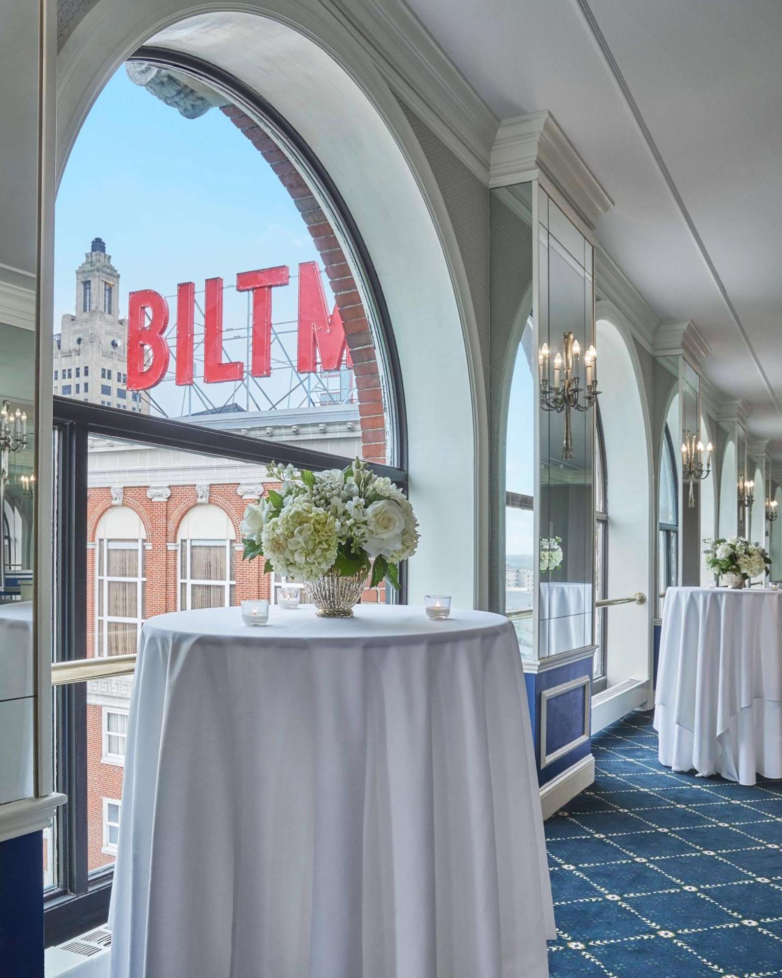 Graduate By Hilton Providence Hotel Bagian luar foto