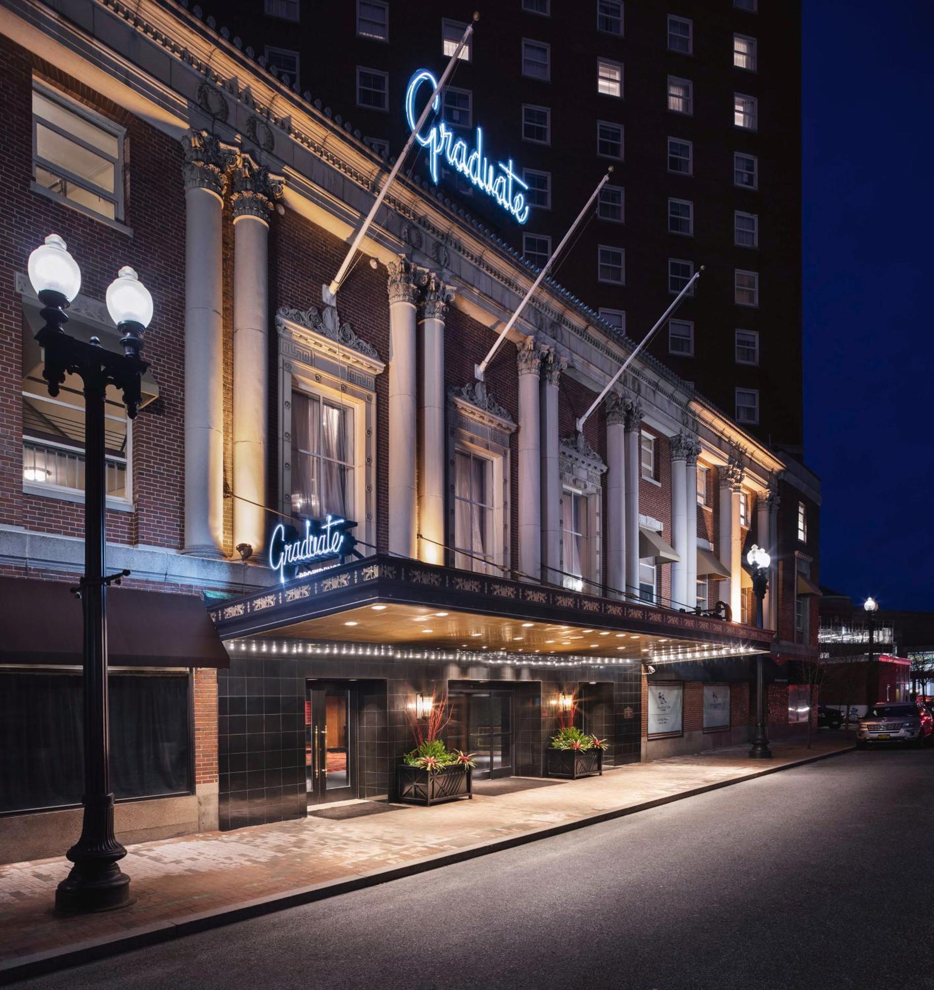 Graduate By Hilton Providence Hotel Bagian luar foto