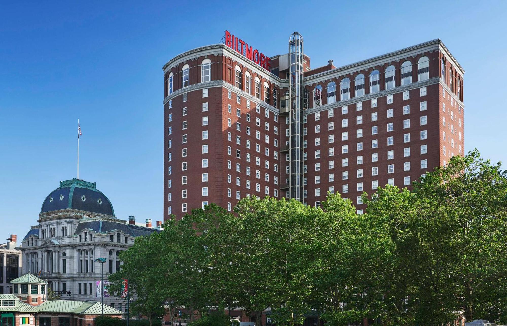 Graduate By Hilton Providence Hotel Bagian luar foto